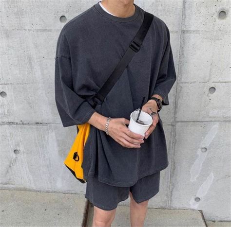 oversized shirt outfit ideas men.